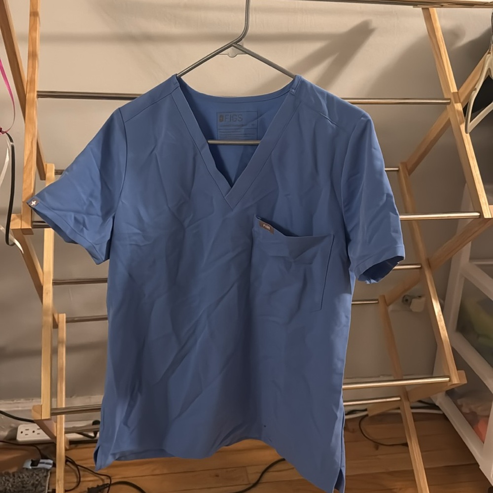 Ceil blue Figs medium top